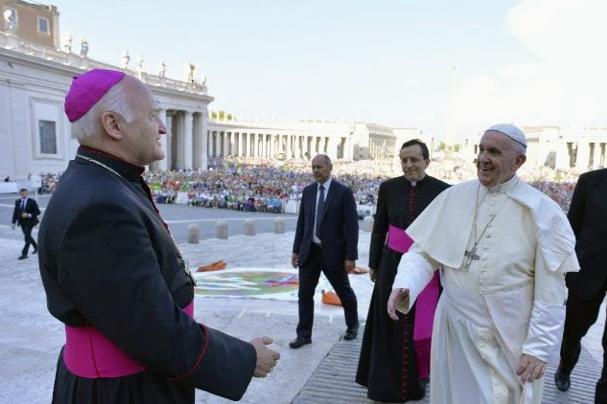 Magyar püspököt nevezett ki Ferenc pápa Belgrád érsekévé