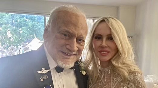 Buzz Aldrin negyedszer is megnősült a 93. születésnapján
