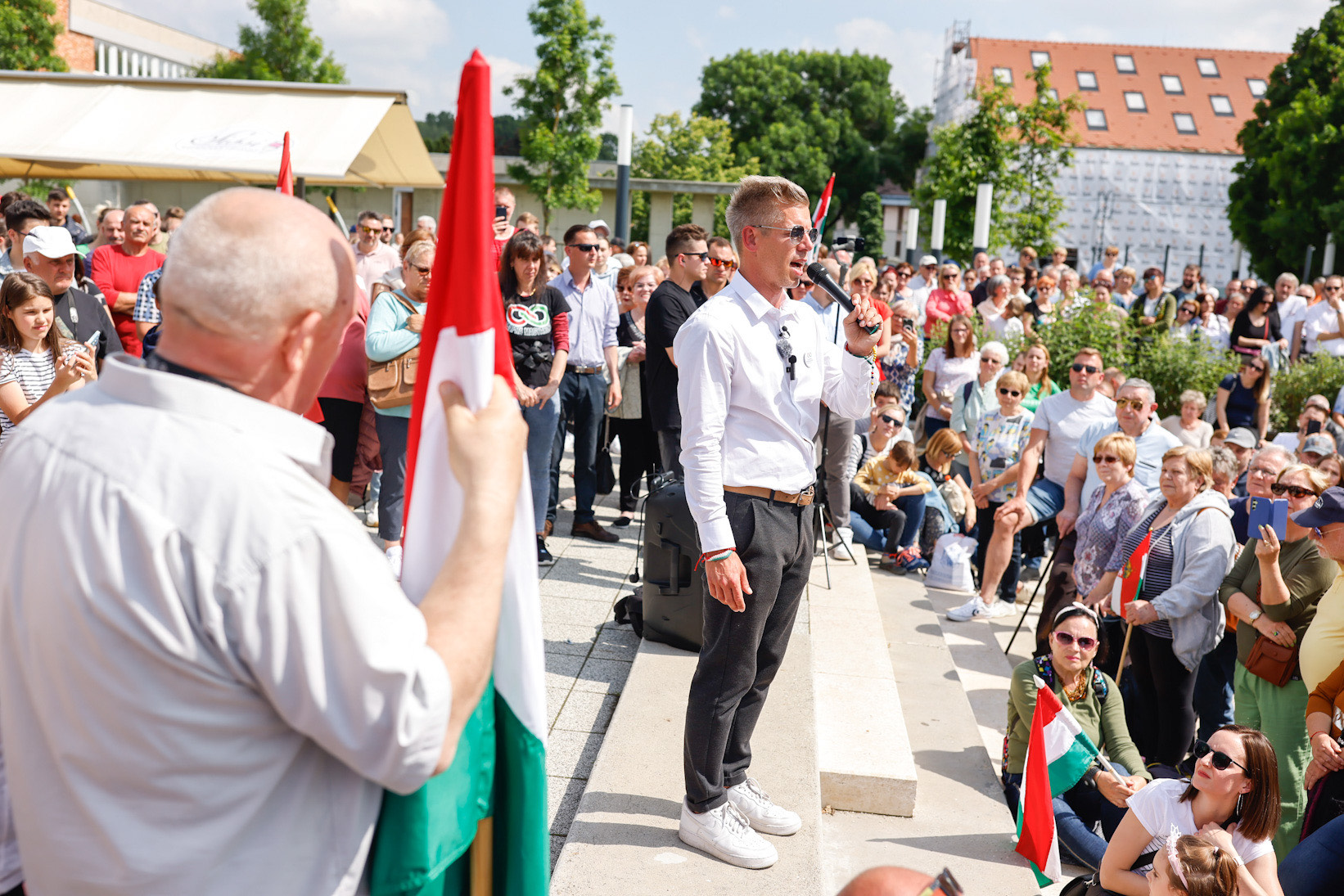 Orbán Balázs Magyar Péternek: Azt, hogy háborúpárti vagy-e, vagy sem, nem te döntöd el