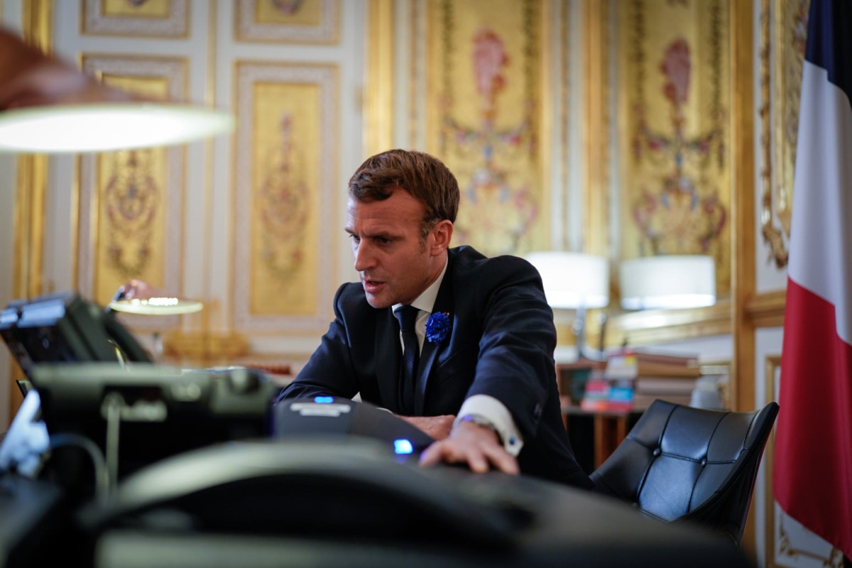 Macron pártja és a baloldal holtversenyben az élen a francia nemzetgyűlési választások első fordulójában