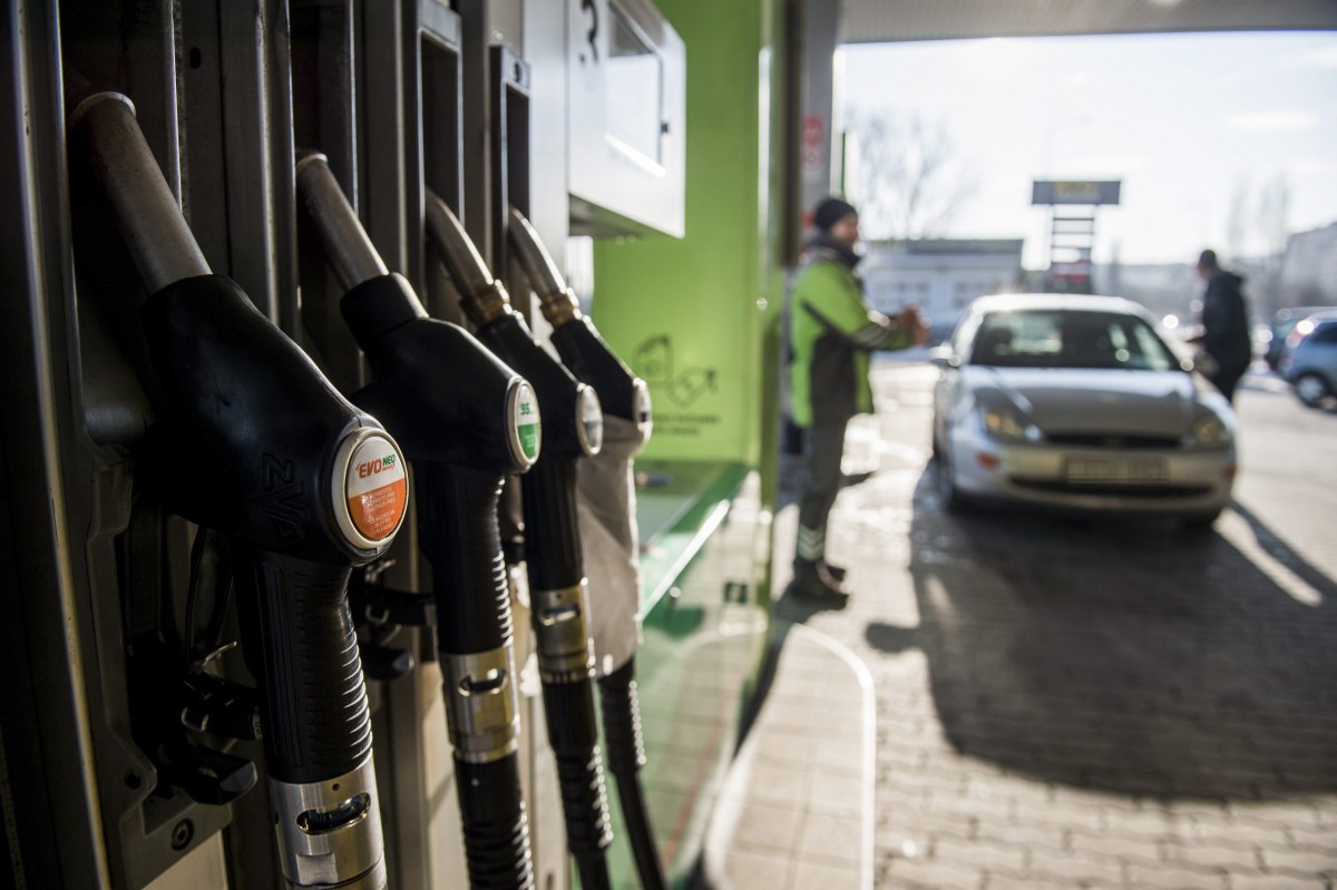 Népszava: 500-700 benzinkúton akadozhat az ellátás