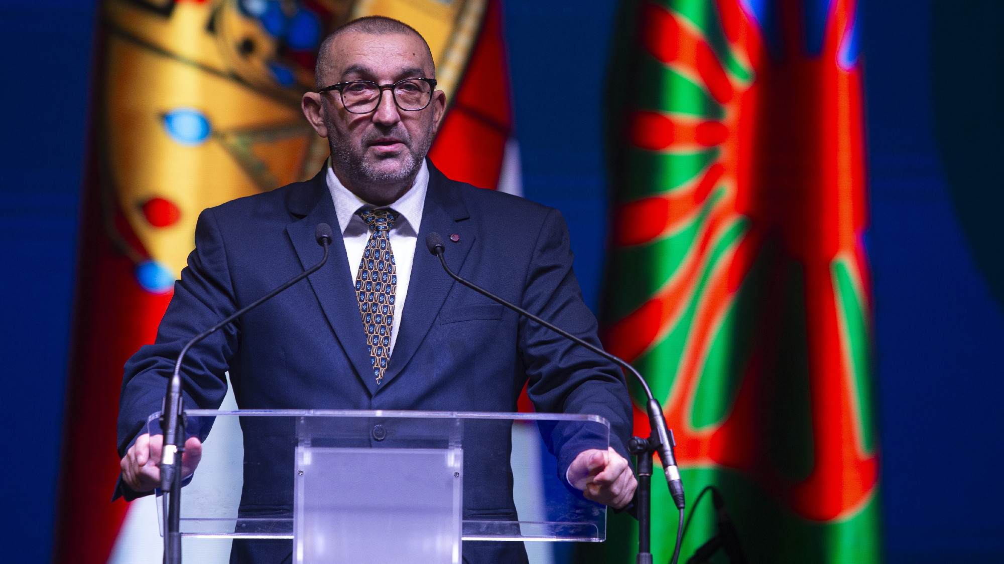 Aba-Horváth István: Élelmiszercsomagot osztani természetes