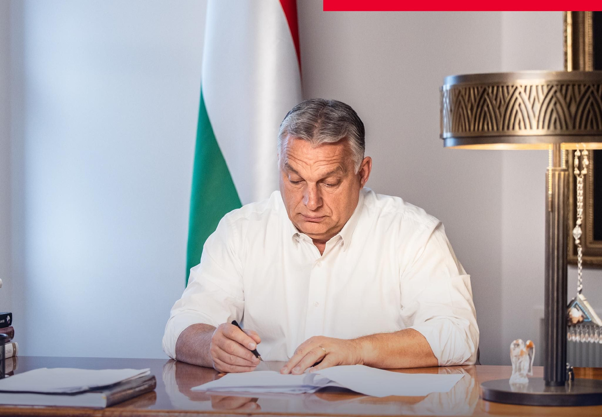Orbán Viktor bejelentette: októberig maradnak az árstopok