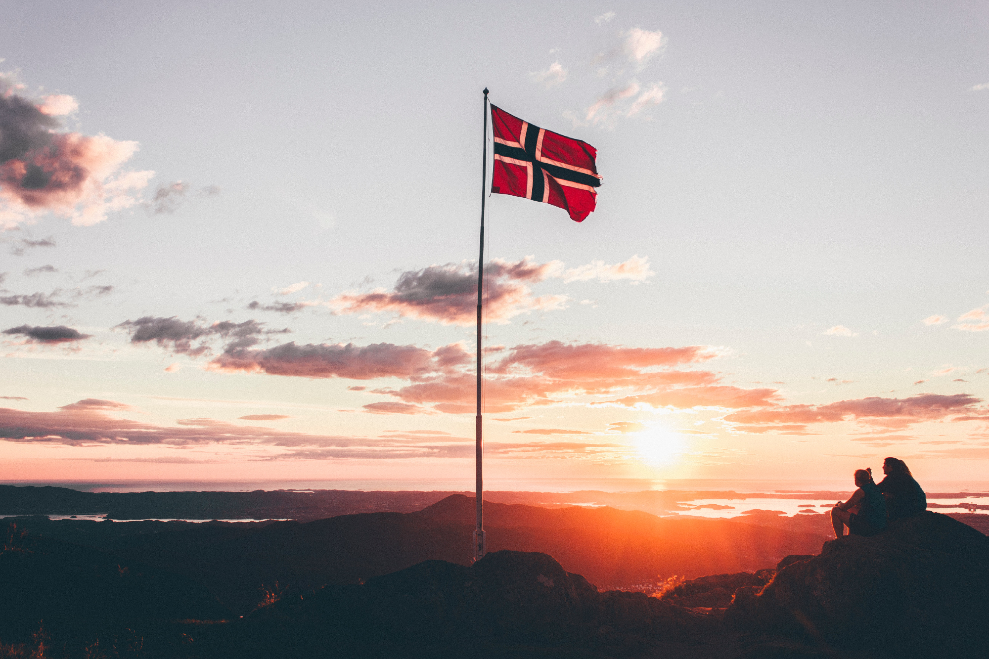 Euroszkeptikus az új baloldali norvég kormány, Norexitet emlegetnek