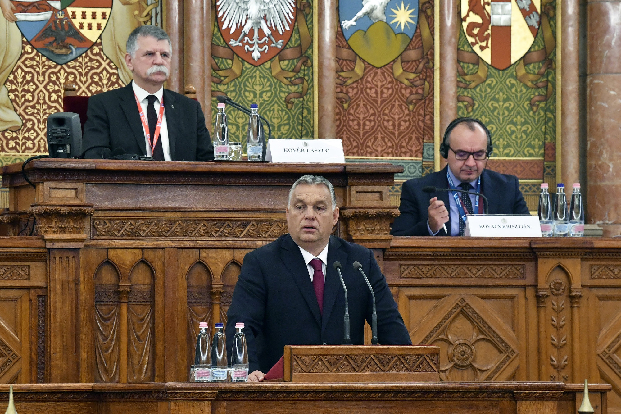 Hétfőn tesz kormányfői esküt Orbán Viktor