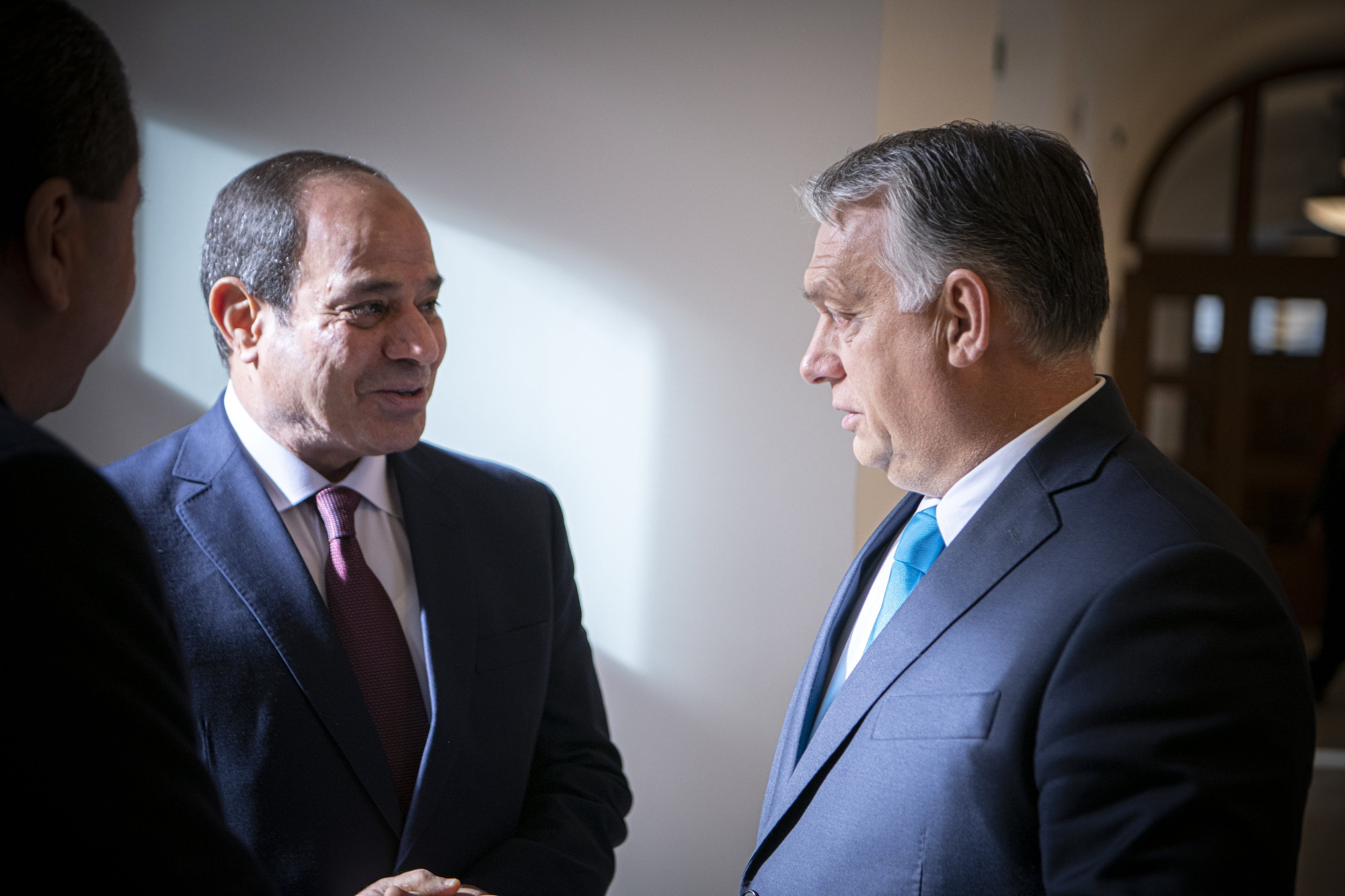 Orbán: Magyarország számára is sorskérdés, hogy Egyiptom meg tudja védeni a határait