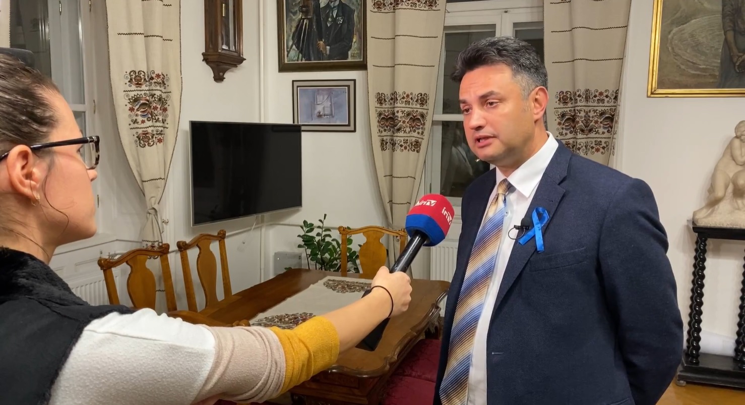 Márki-Zay: Orbán Viktor kommunista pártállamot épít