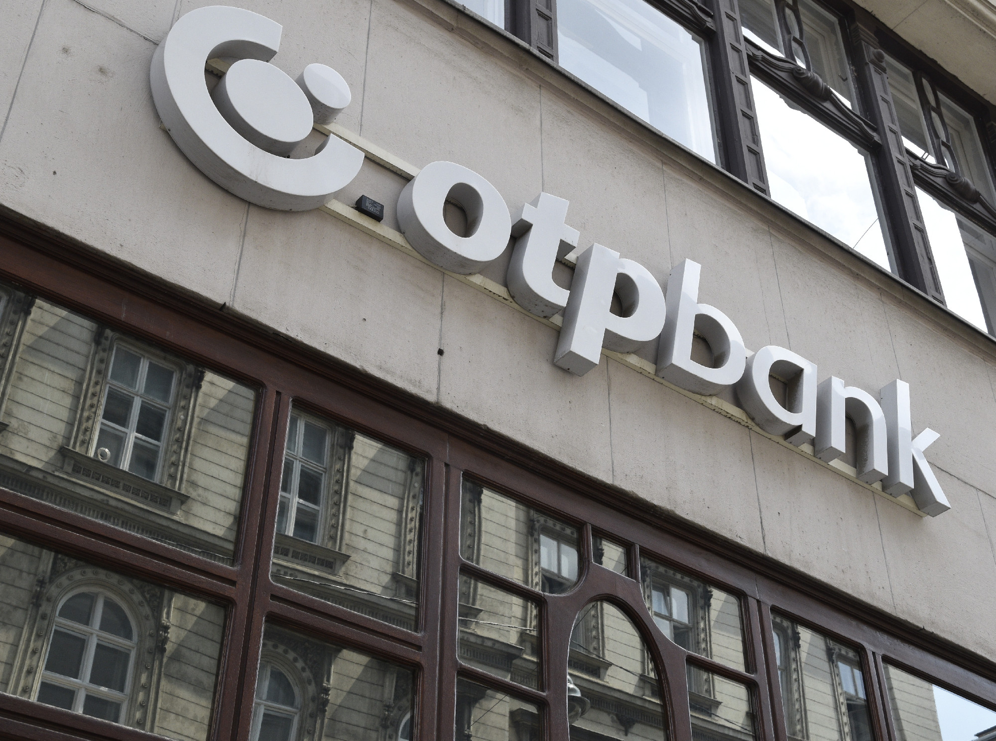 Az OTP leánybankja is tiltólistára került Oroszországban