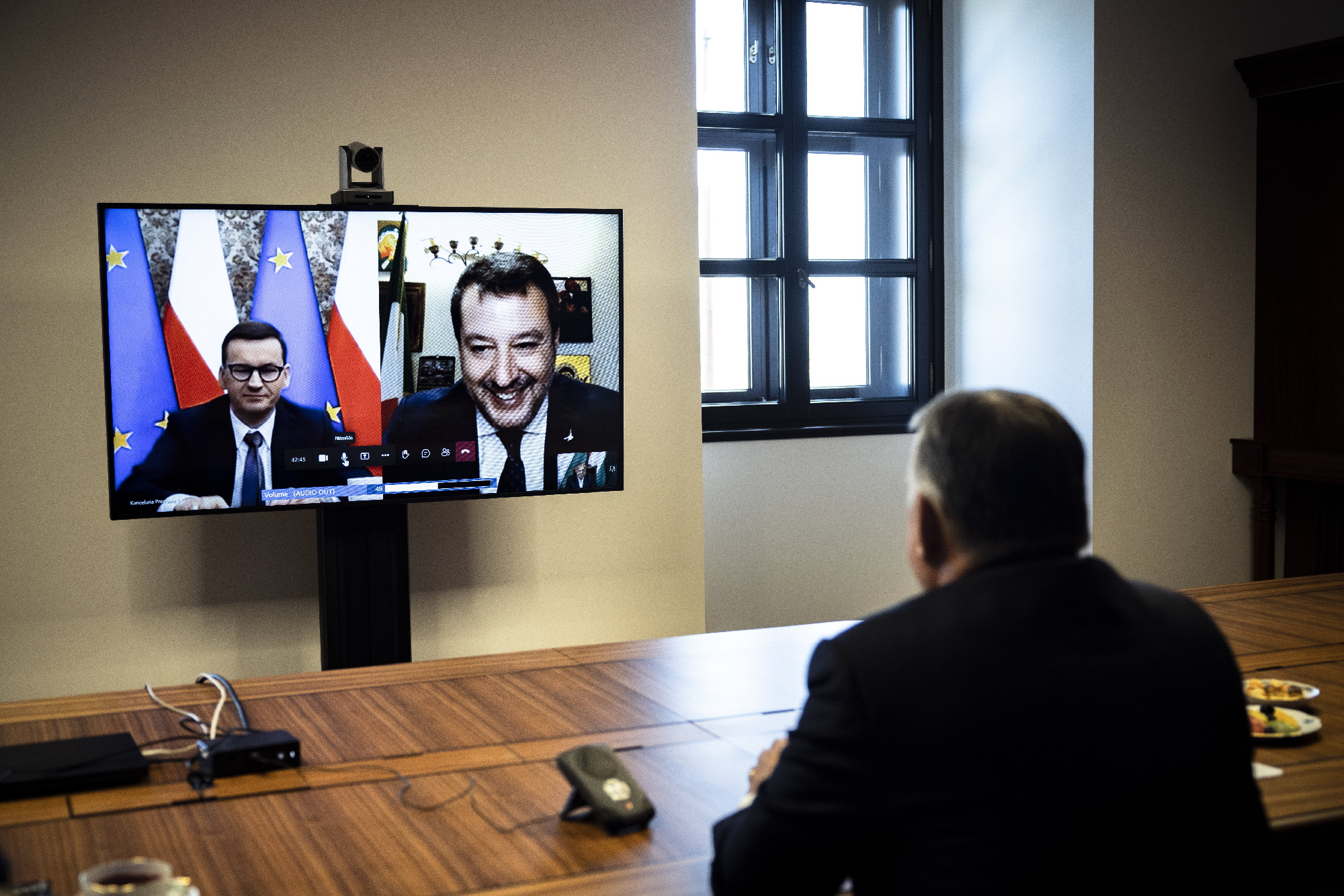 Megalakul Salvini, Kaczinsky és Orbán új frakciója?