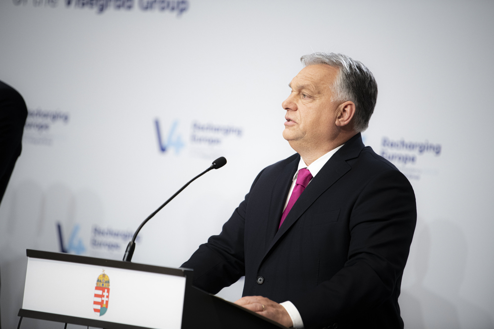 A visszalépések után Orbánék inkább lemondják a V4-es találkozót