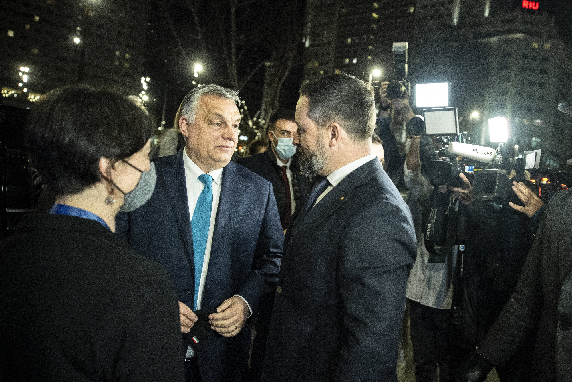 Orbán Viktor már Madridban van, utána Párizsban tárgyal 
