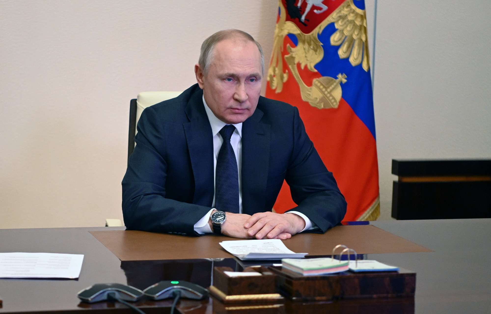 A Putyin barátjaként számon tartott politikus szerint a Kreml tárgyalni akar