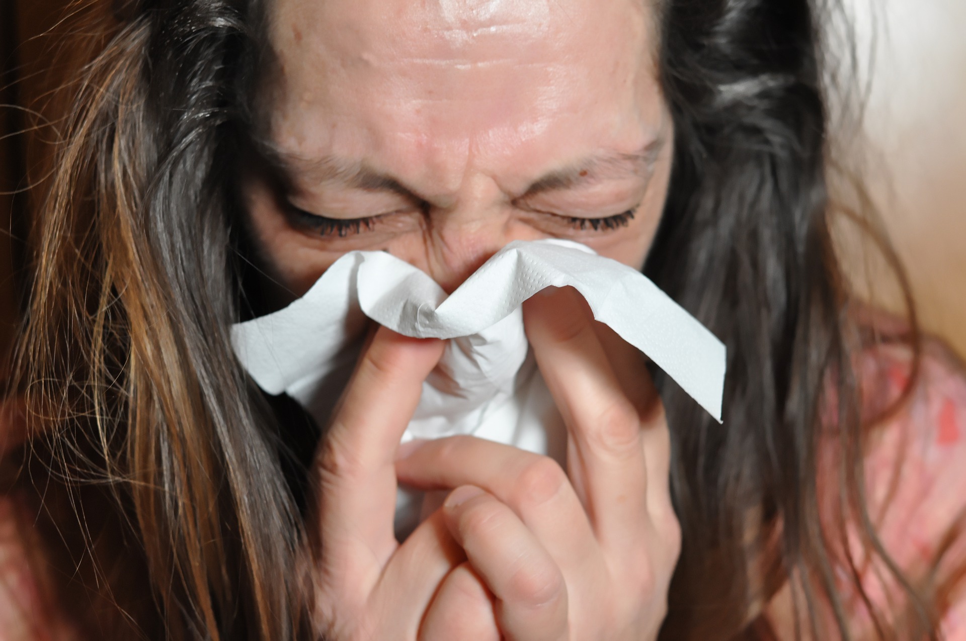 A múlt héten közel 15 ezren fordultak orvoshoz influenzaszerű tünetekkel