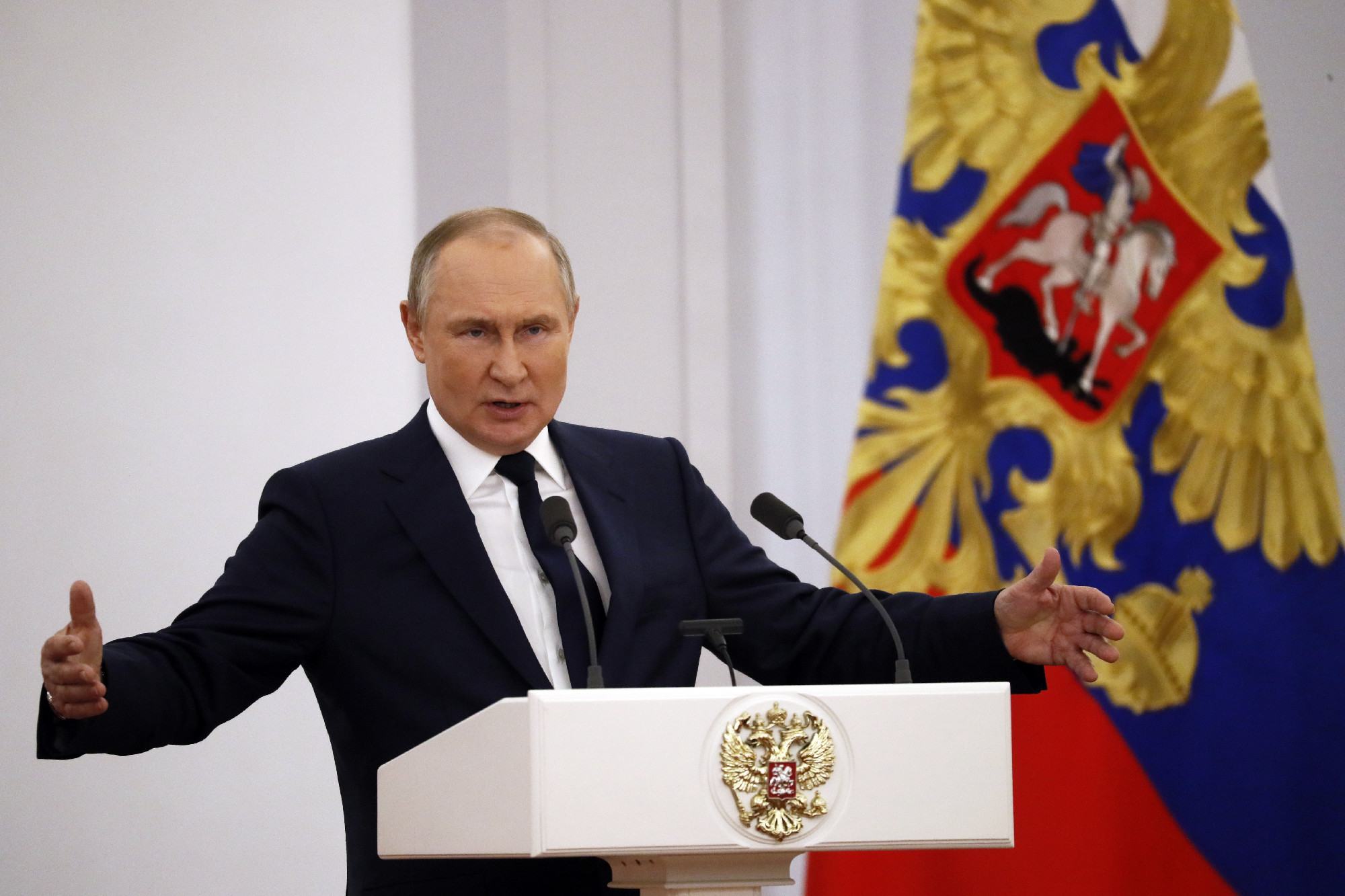 Putyin a győzelem napi ünnepségen: A Nyugat nem akart Oroszországra hallgatni
