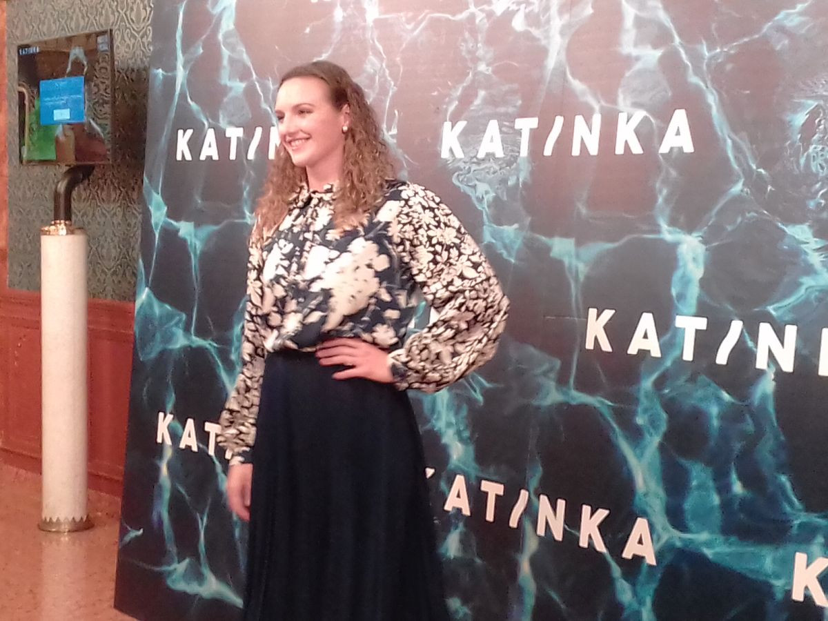 Hosszú Katinka a róla szóló életrajzi dokumentumfilm sajtóvetítése után, az Urániában (Fotó: Lakner Dávid)