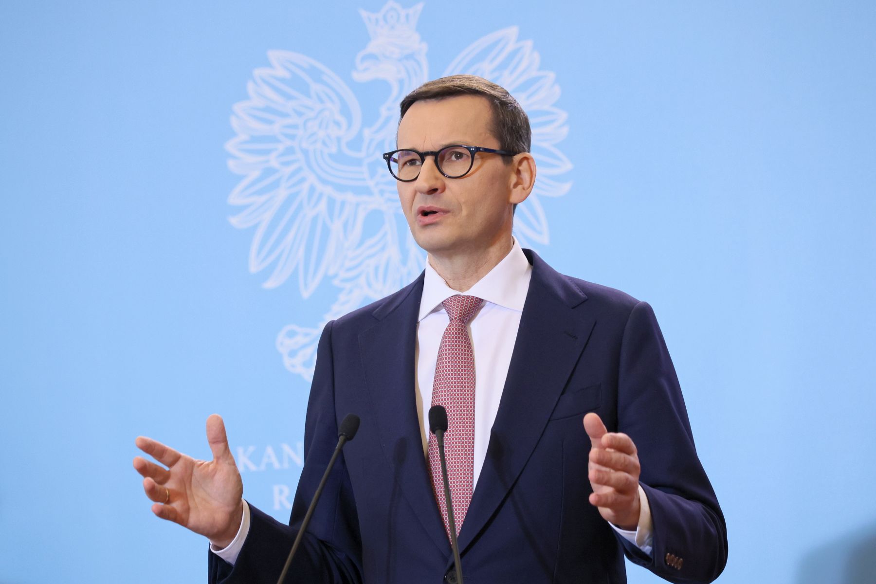 Beiktatták az új lengyel kormányt, ami többség híján bukásra van ítélve