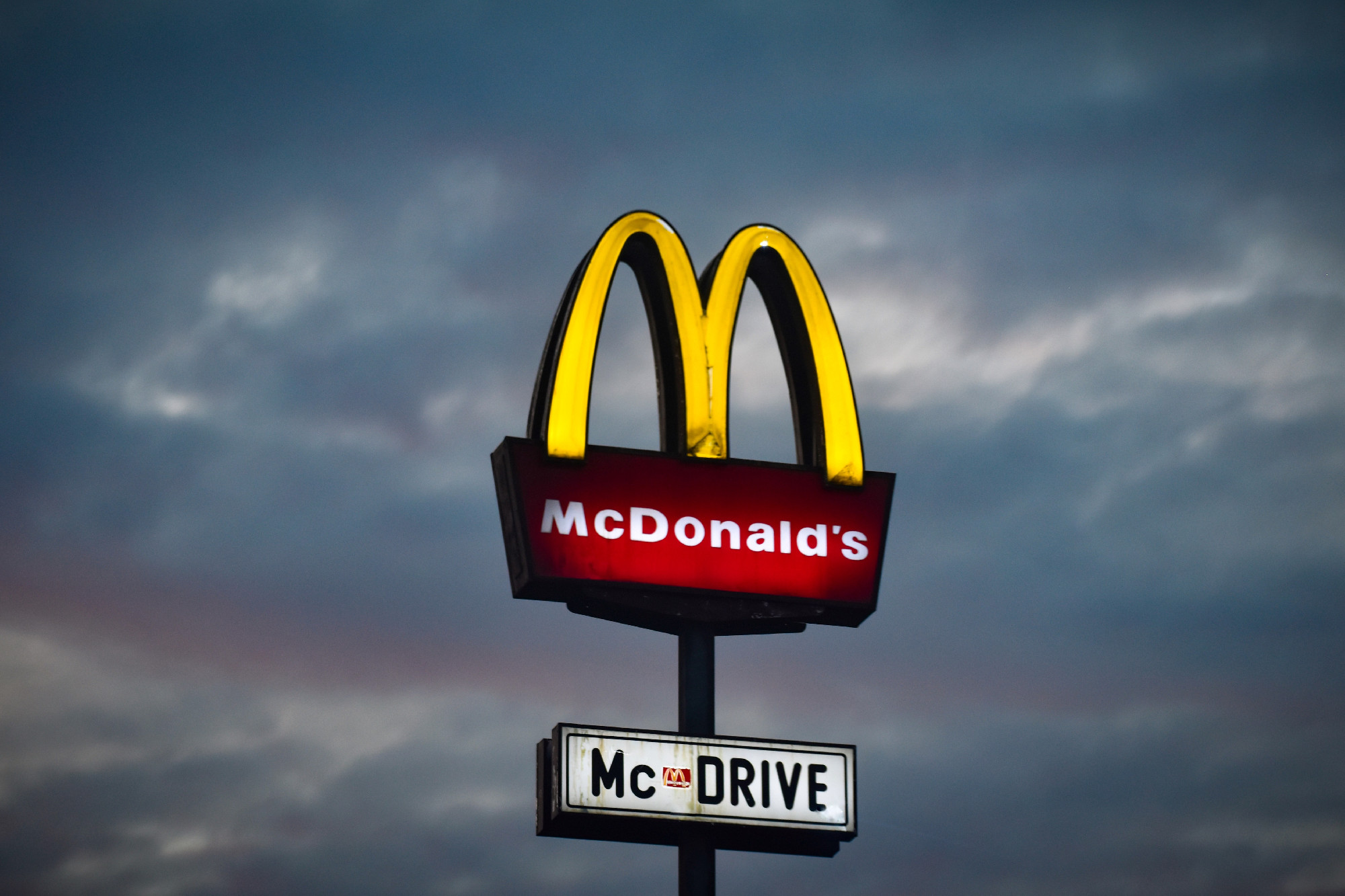 Kivonult a McDonald's Oroszországból, mégis marad minden a régiben