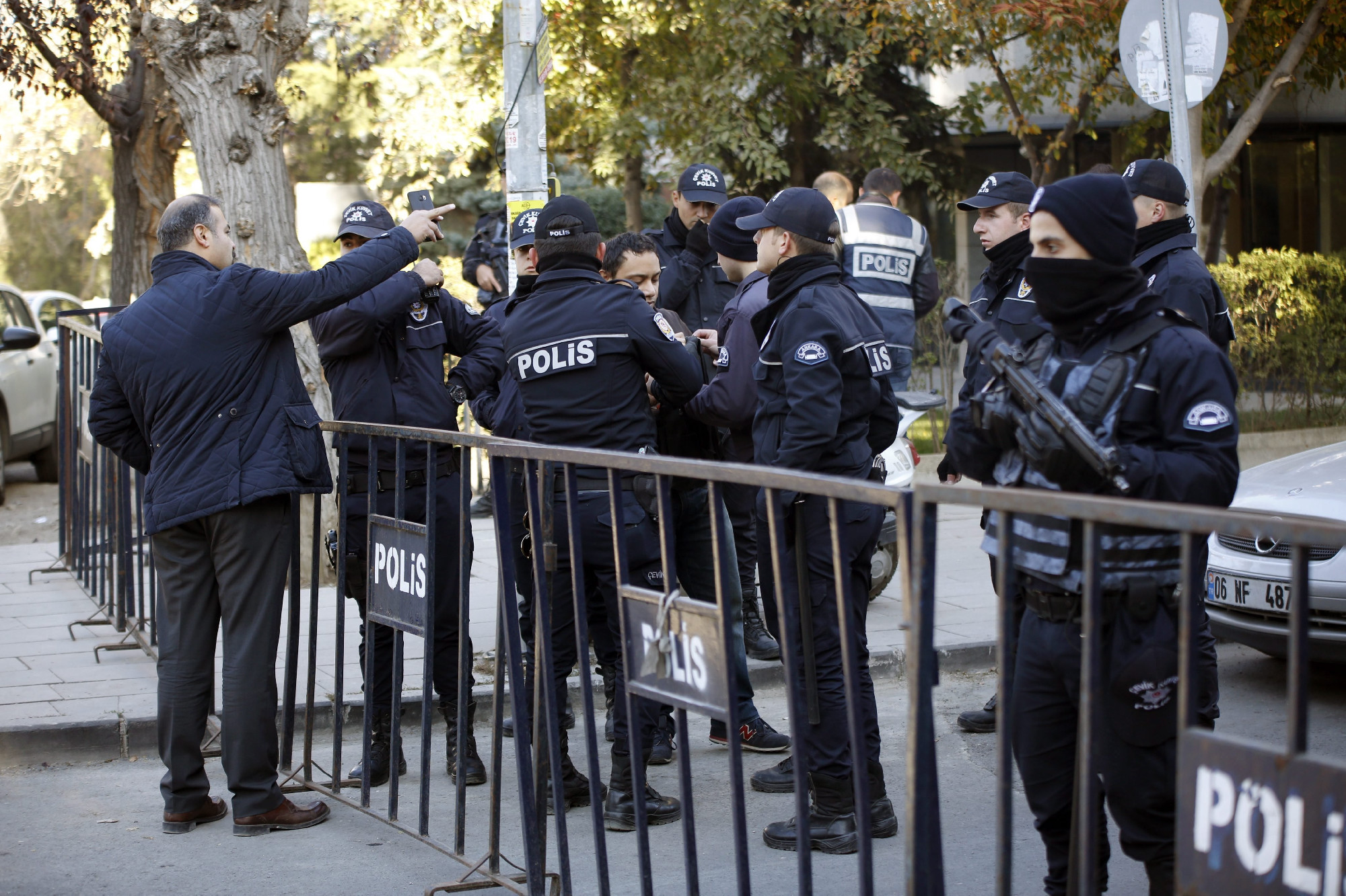Több mint félmilliárd forintért szállásolnak el török rendőröket Szegeden