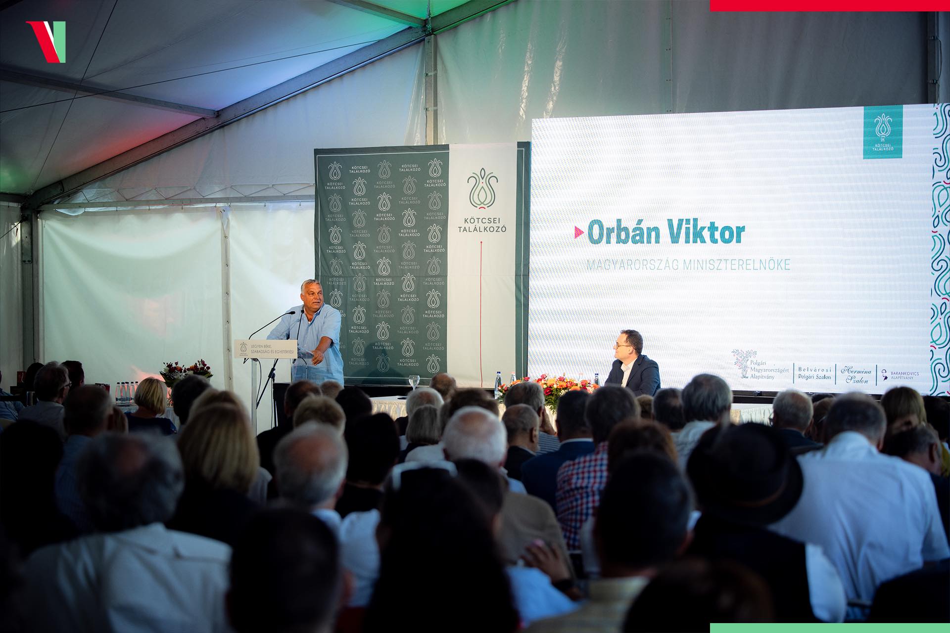 Videón Orbán Viktor kötcsei pillanatai
