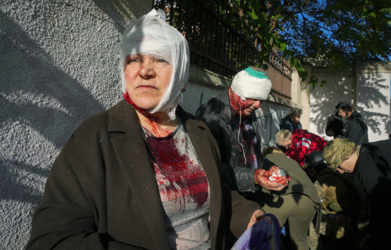 Kijev, rakétatámadás, sérült, sebesült, becsapódás