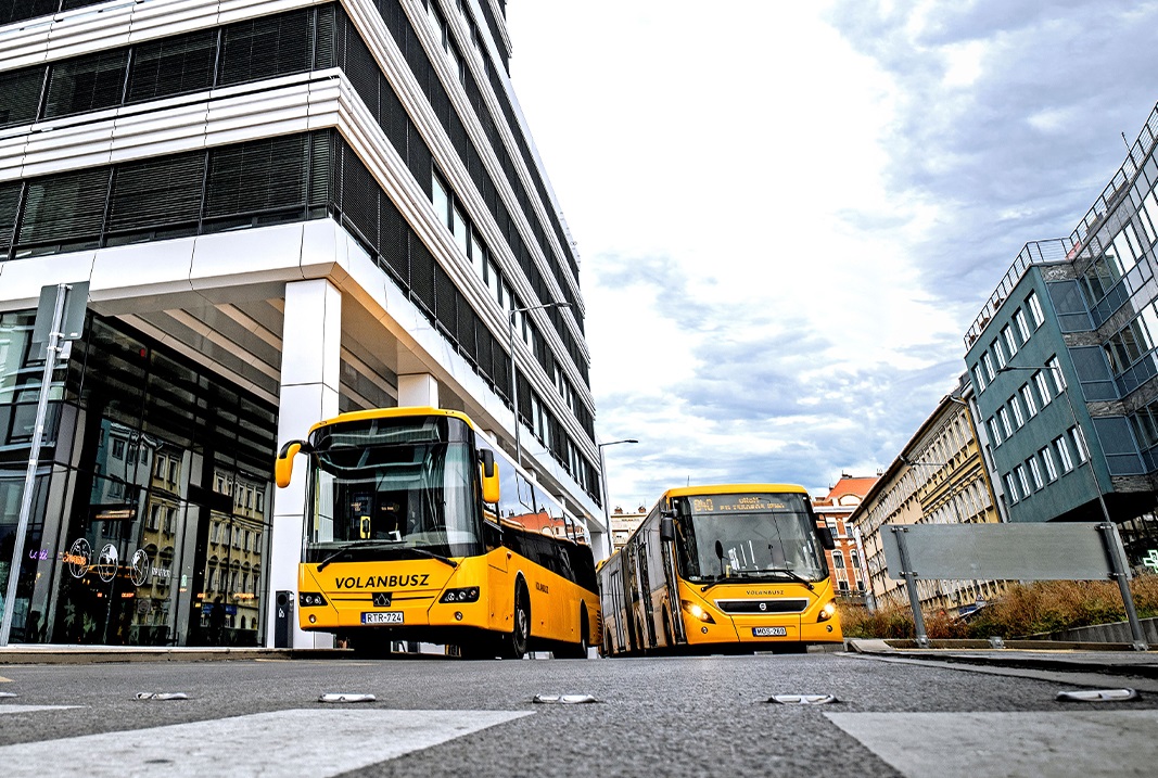 Volánbusz: a buszvezetők többsége a tárgyalóasztalnál küzdene a 2024-es bérfejlesztésért