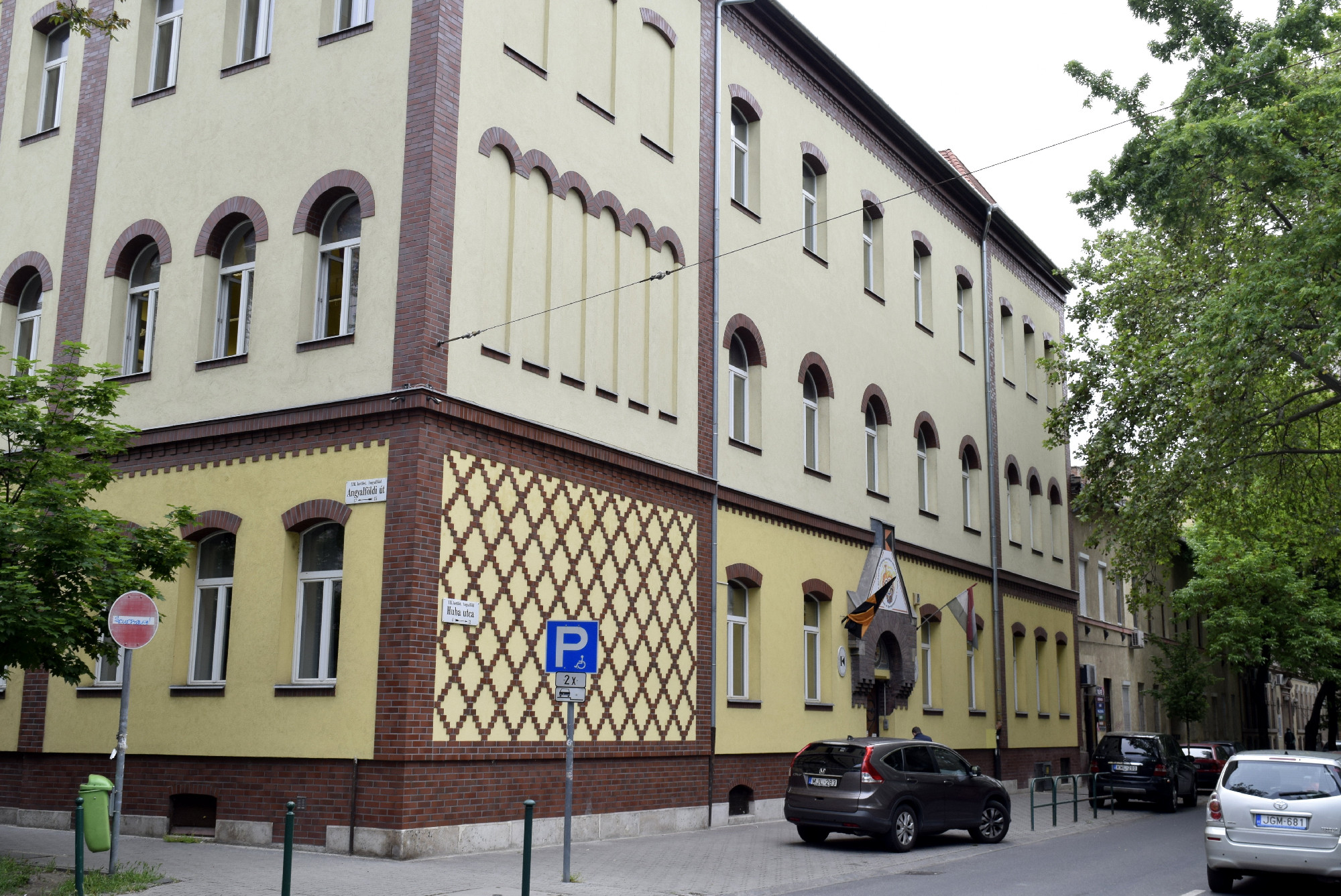 Telex: Tanítás közben szakadt le az álmennyezet egy budapesti katolikus iskolában