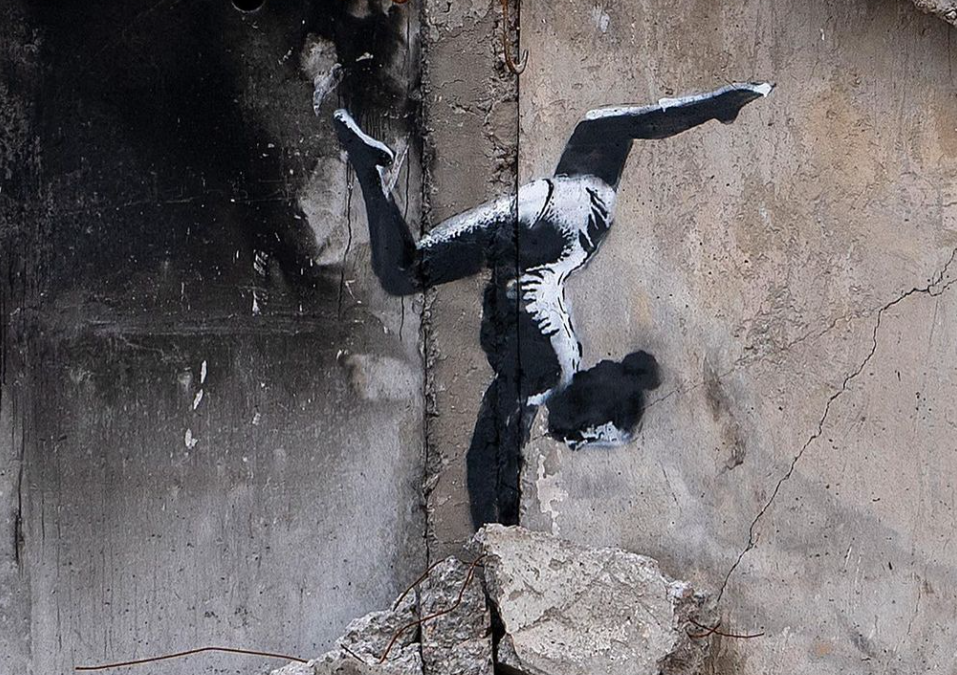Banksy nem egy, hanem hét ukrajnai falfestményt ismert el sajátjának