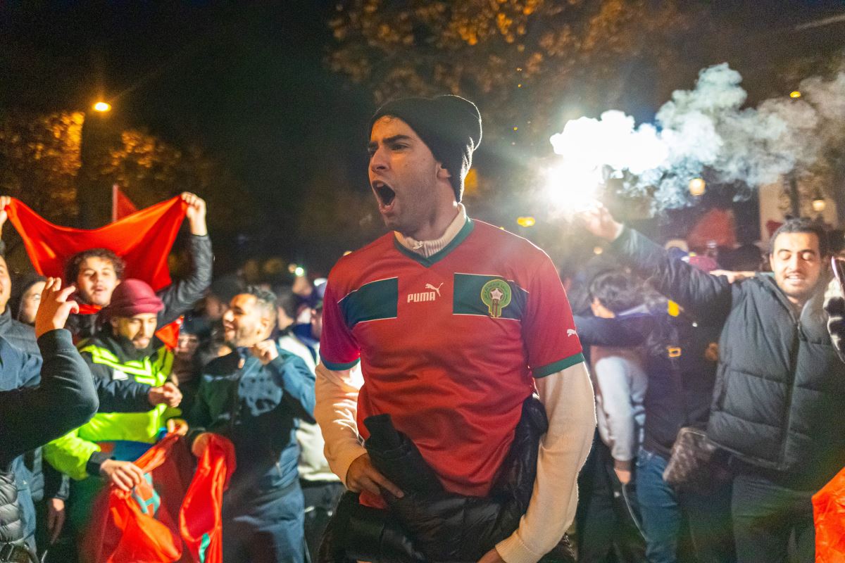 Hollandiában és Belgiumban ismét több tucatnyi embert vettek őrizetbe, miután Marokkó legyőzte Portugáliát