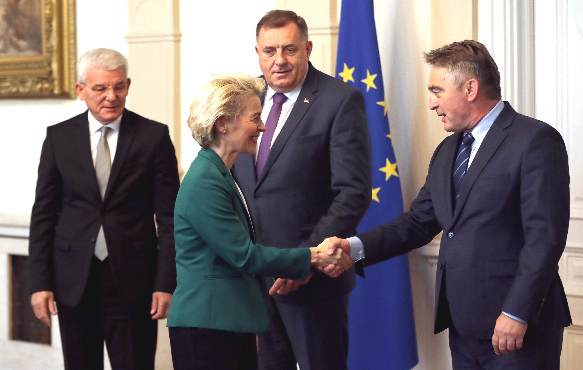 Hivatalosan is uniós tagjelölt lett Bosznia-Hercegovina
