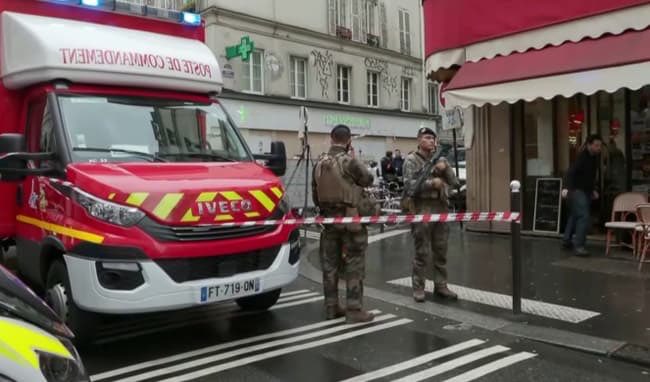 Háromra emelkedett a párizsi rasszista terrorakció áldozatainak száma