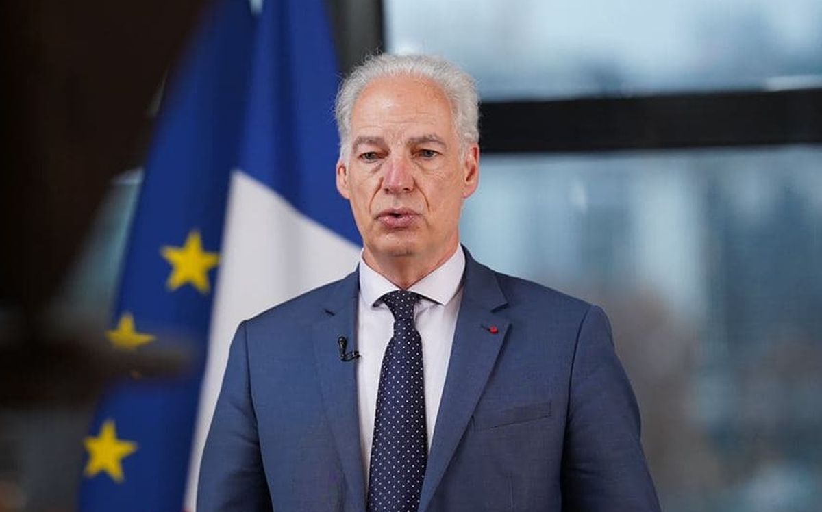 Felfüggesztett börtönre ítéltek egy volt francia minisztert