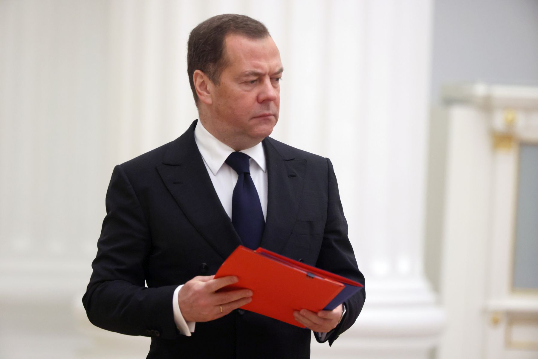 Medvegyev már tudja, hol kellene húzódnia Oroszország új határainak