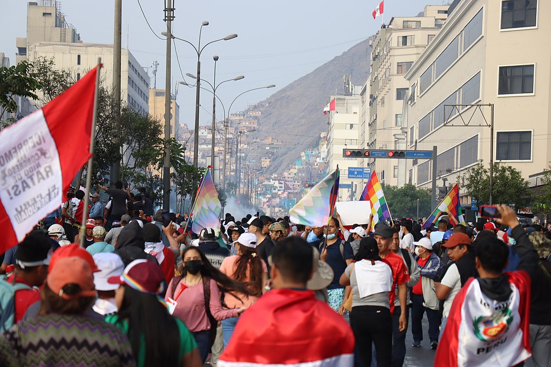 Tizenhét perui tüntetővel végeztek néhány óra alatt