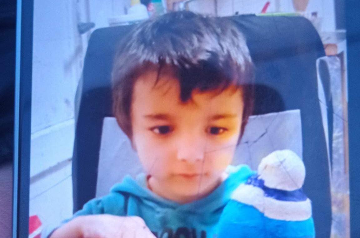 Eltűnt egy hatéves kisfiú Tolna-Mözsön, nagy erőkkel kutatnak utána