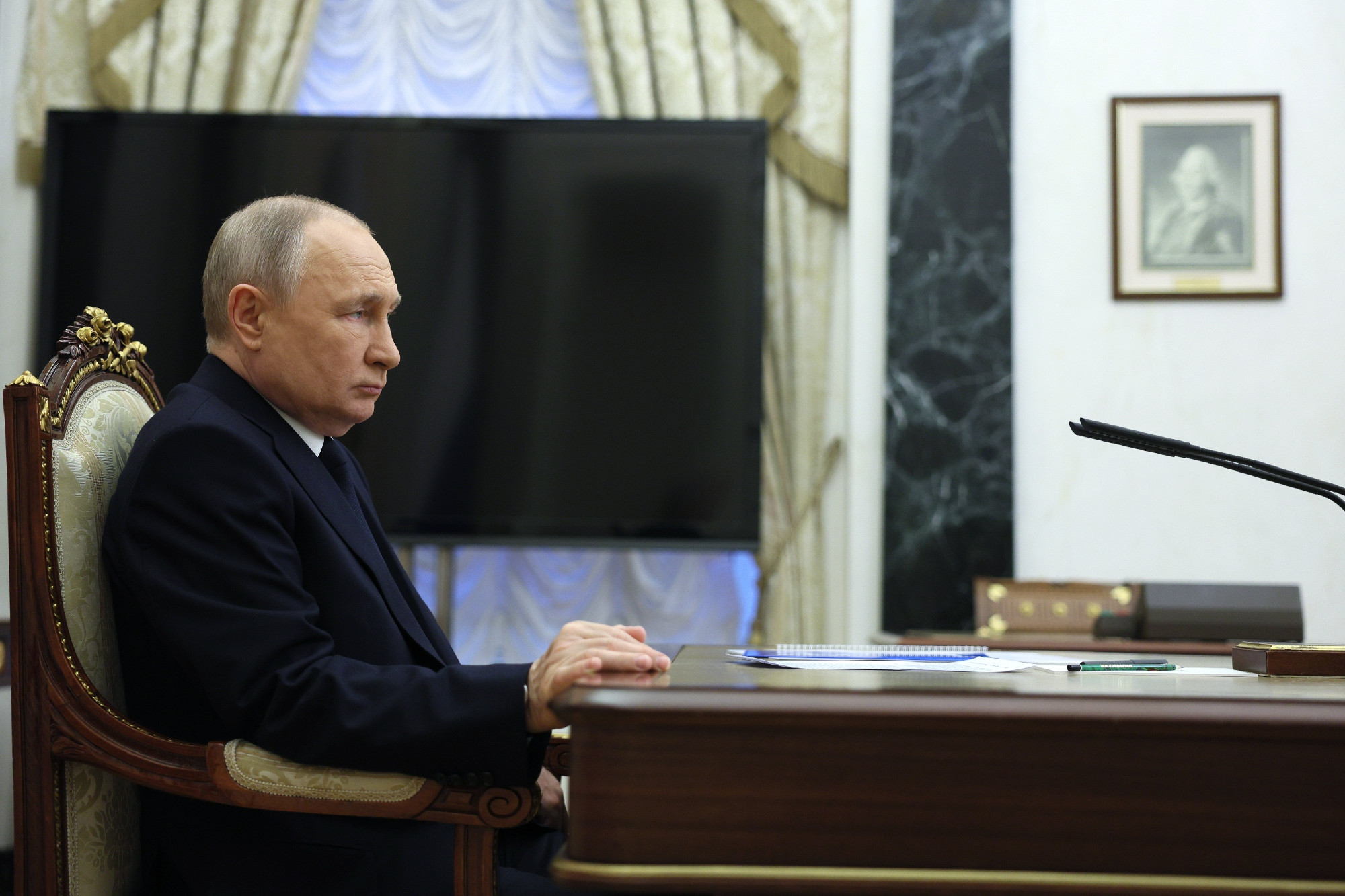 Putyin azzal vádolja a nyugati szolgálatokat, hogy terrortámadások előkészítésében segédkeznek