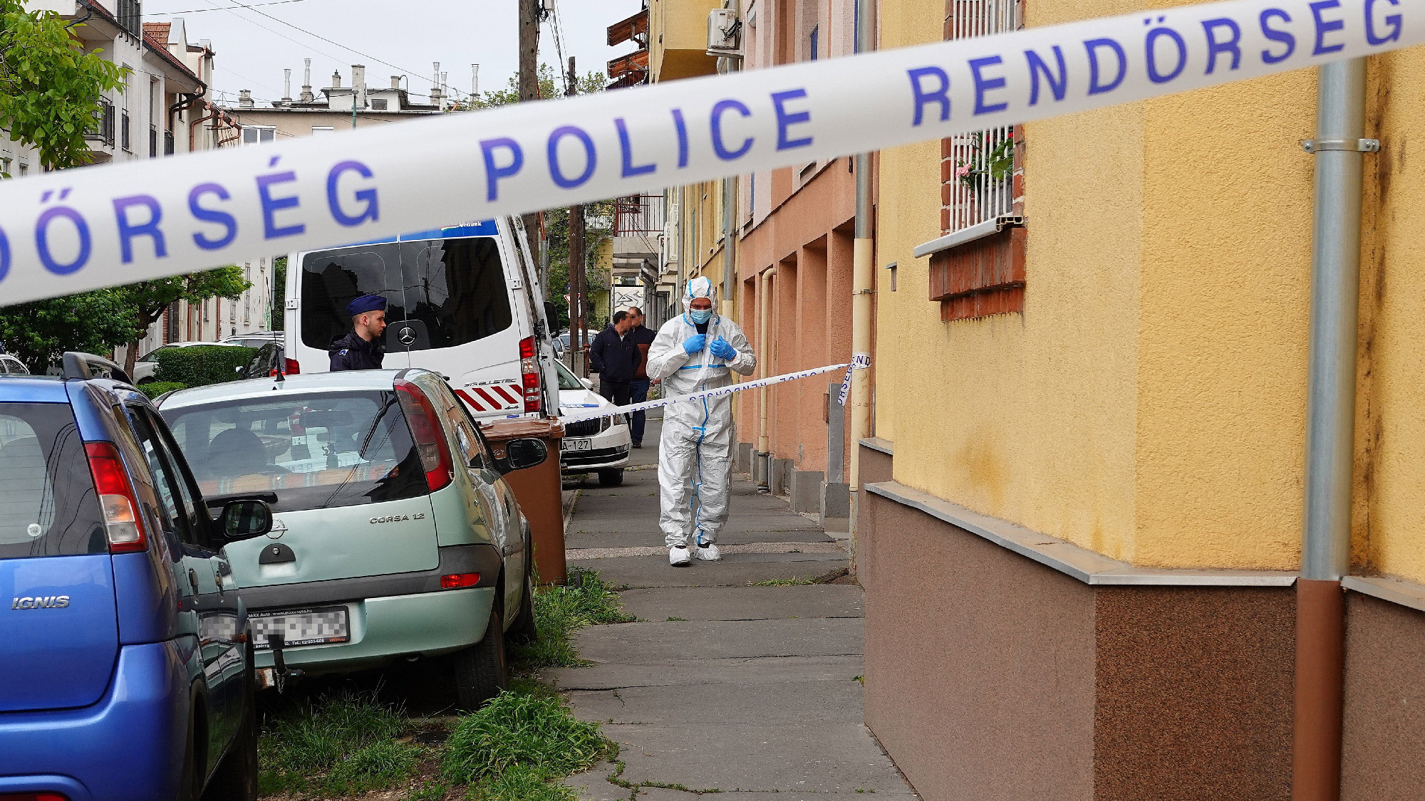 Gyilkosság történhetett Szegeden: egy férfi és egy nő holttestét találták meg