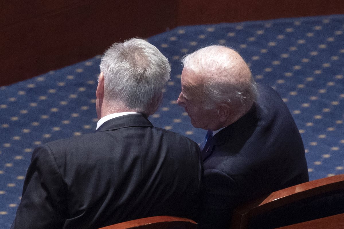 Eljárást kezdeményez hatalommal való visszaélés vádjával a képviselőház Joe Biden ellen