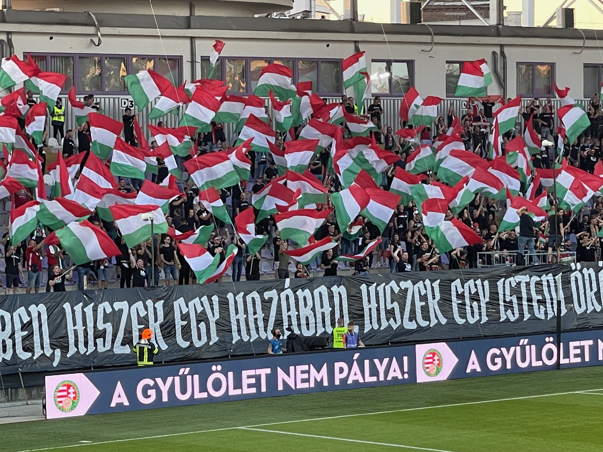 Titkolja az Újpest, hogy került a fehérorosz fociválogatott Budapestre