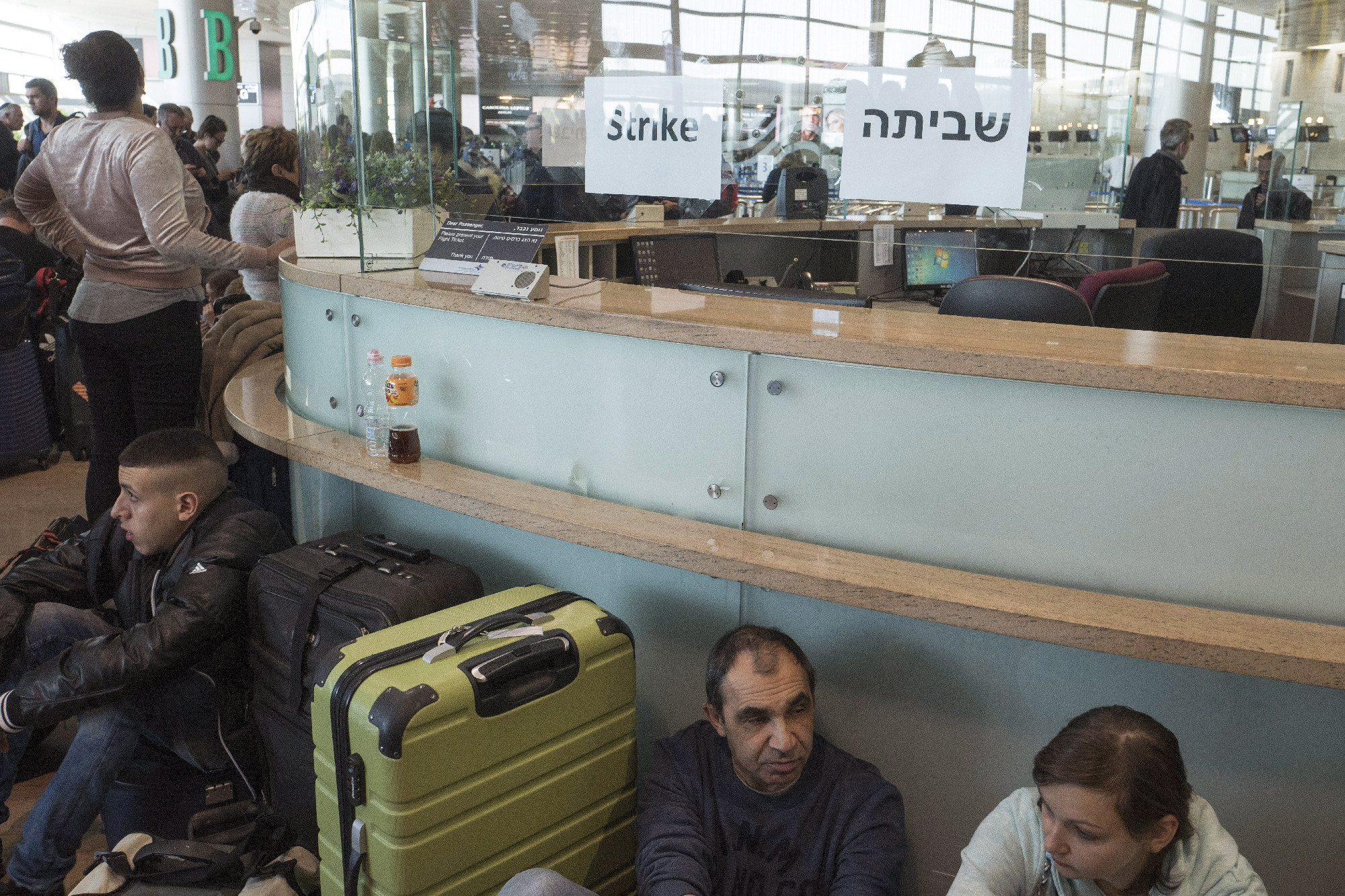 Egy magyarországi roma turistacsoport is Izraelben rekedt