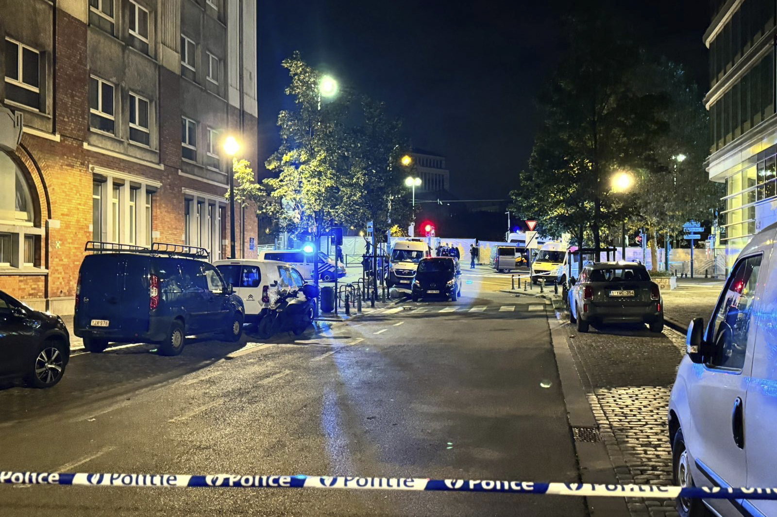 Lelőttek két embert Brüsszelben, az elkövető az Iszlám Állam tagja lehet