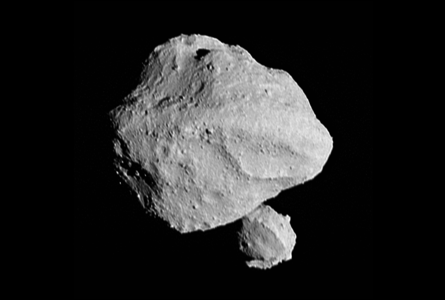 A NASA űrszondája egy aszteroida körül keringő miniholdat fedezett fel