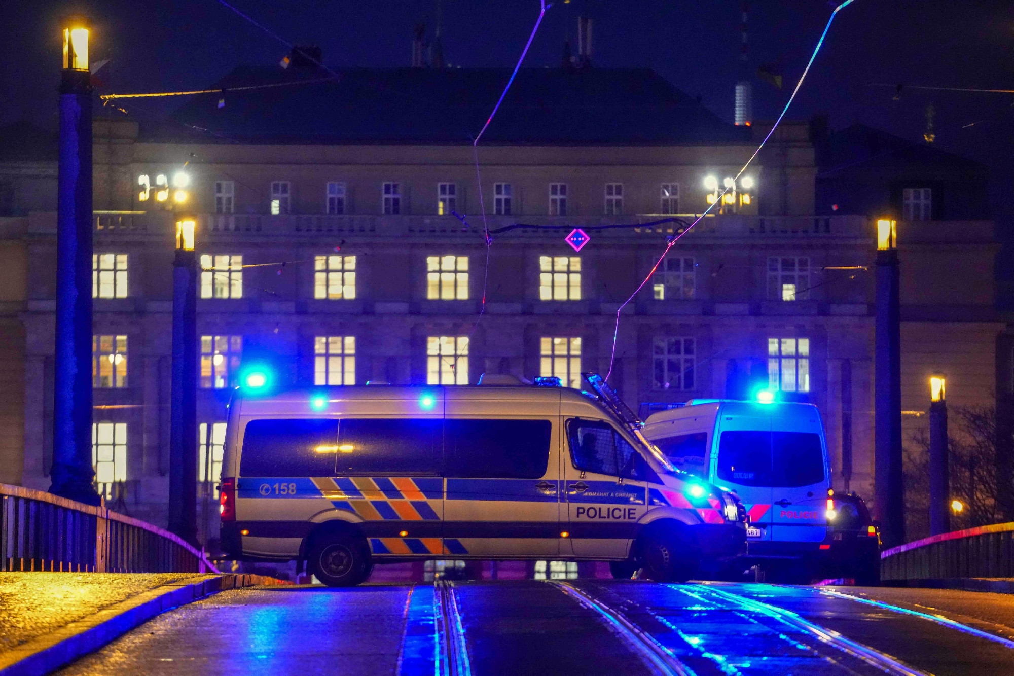 Összesen 15 halottja van a prágai Károly Egyetemen történt lövöldözésnek