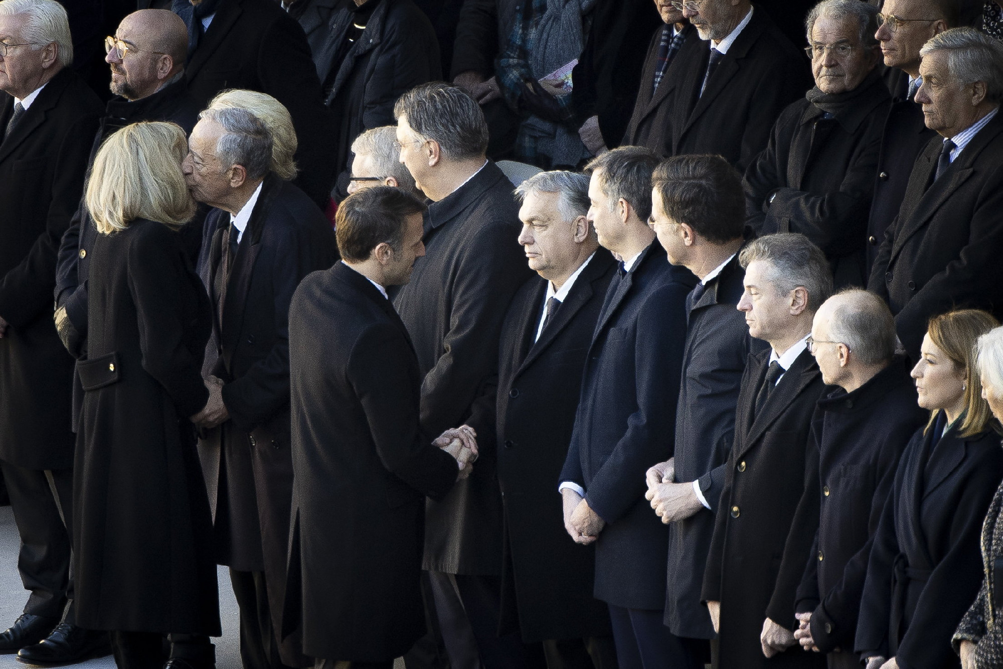 Orbán Viktor is részt vett Jacques Delors párizsi búcsúztatásán, nem mindenki örült neki
