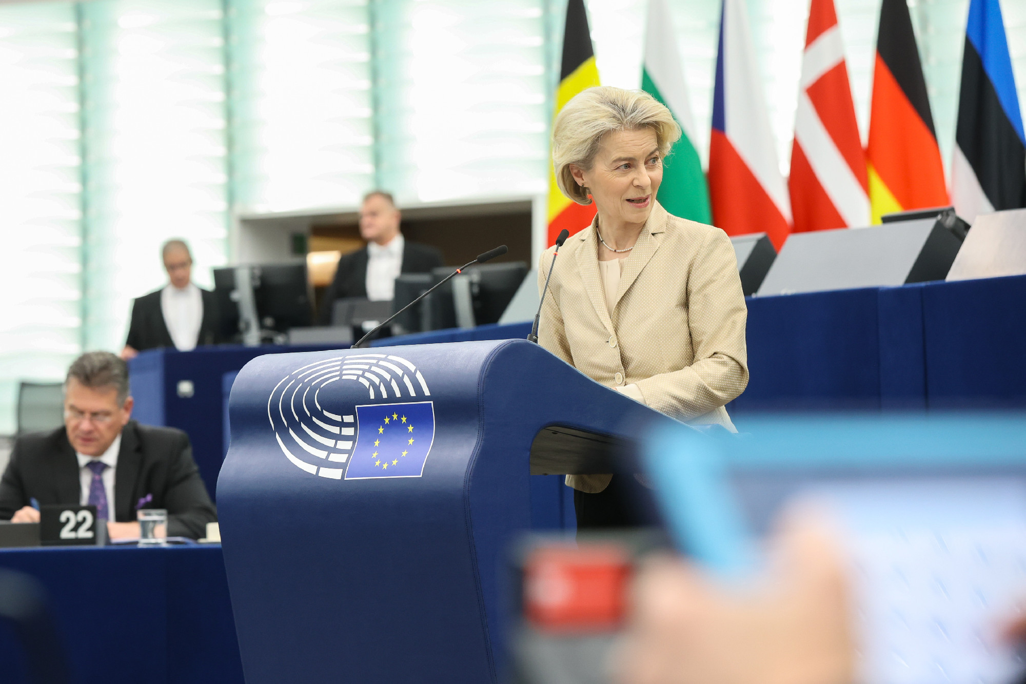 Európai Parlament: sokan se pénzt, se szavazati jogot nem adnának Orbánéknak