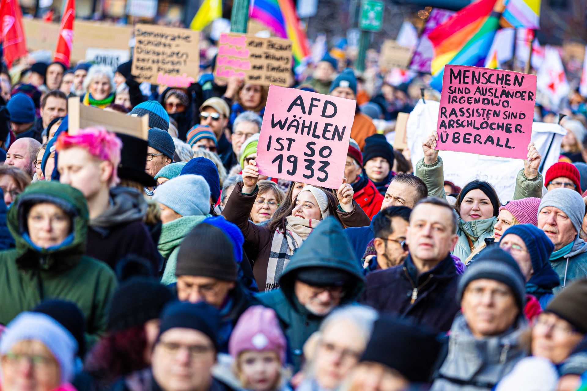 Százezrek tüntettek az AfD ellen Németország-szerte
