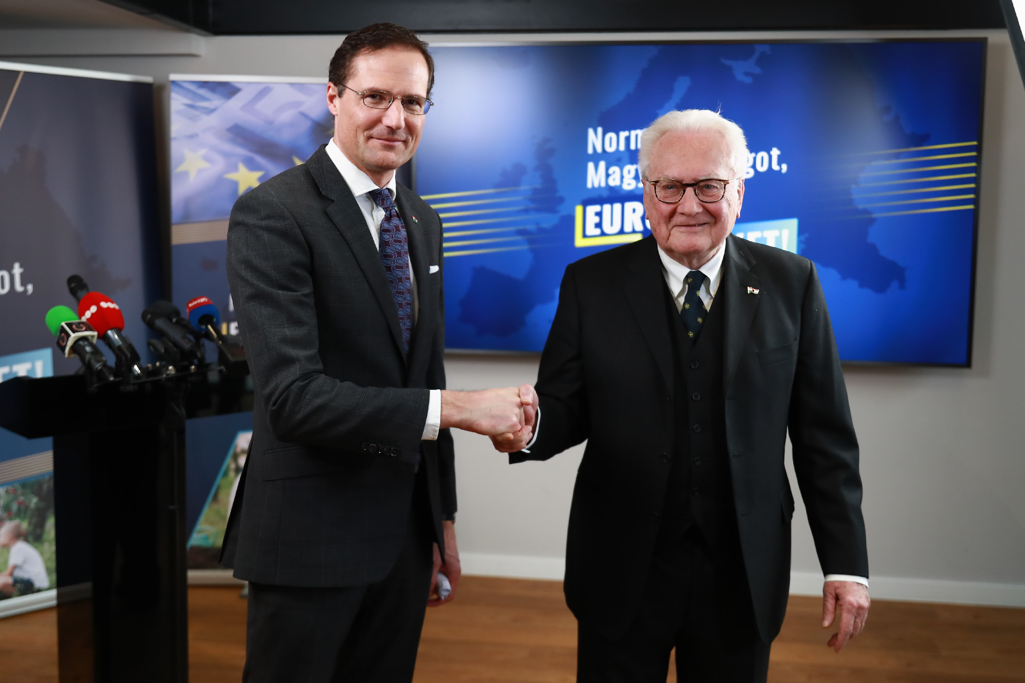 Róna Péter lesz a Jobbik EP-listavezetője