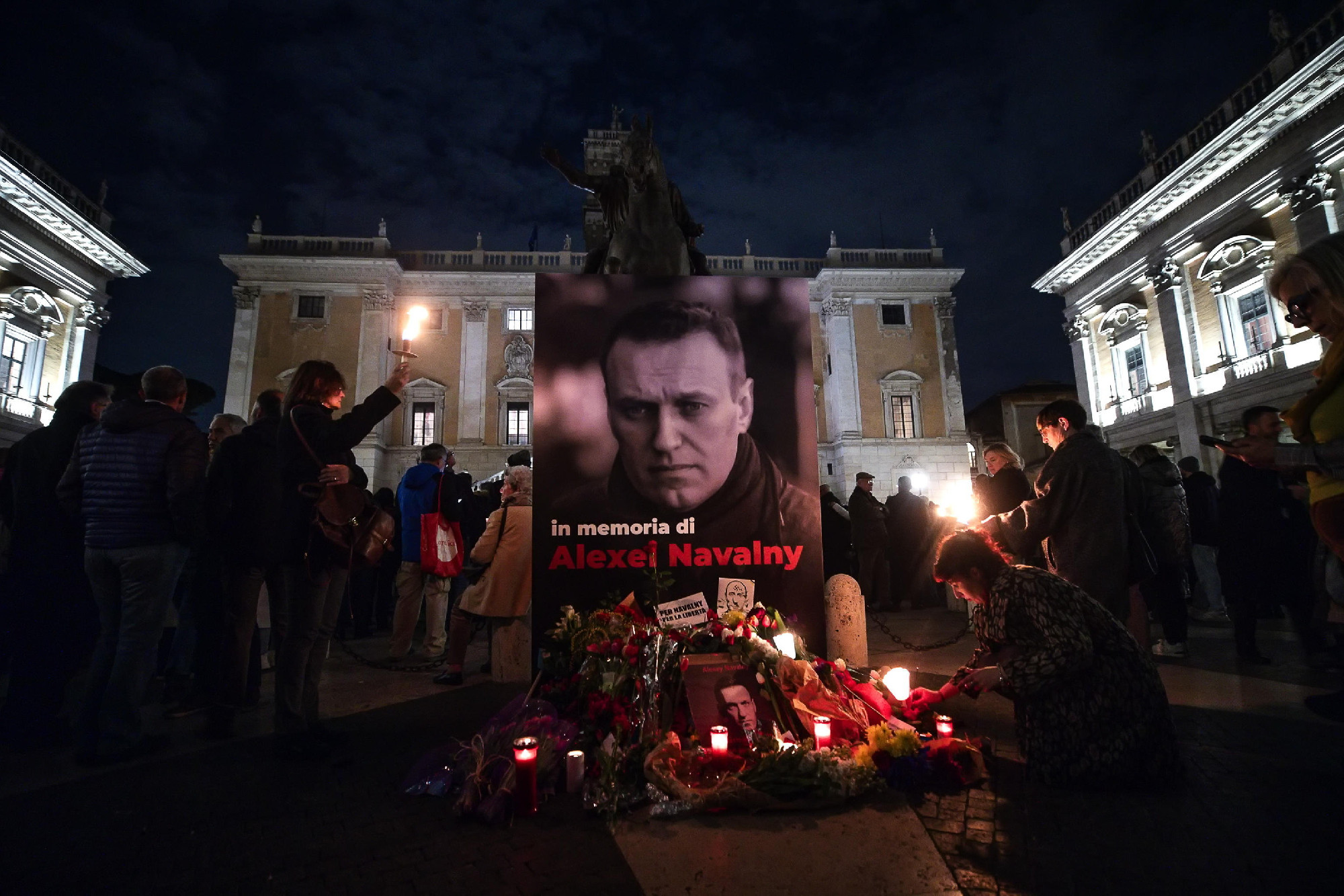 Orbán európai barátai is gyászolják Navalnijt, akit a magyar miniszterelnök lesovinisztázott 