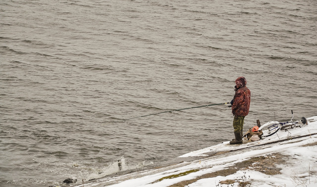 Horgászat télen, fagyban, de stílusosan! (x)