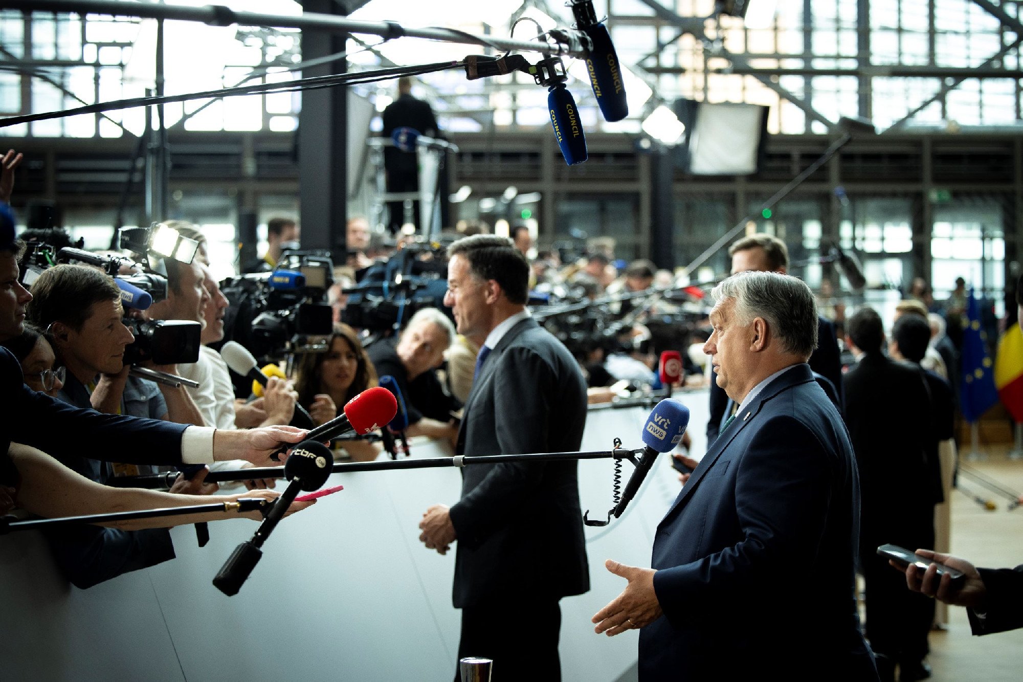 EU-csúcs Brüsszelben: Orbán pimaszsággal vádolja a vezetőtársait