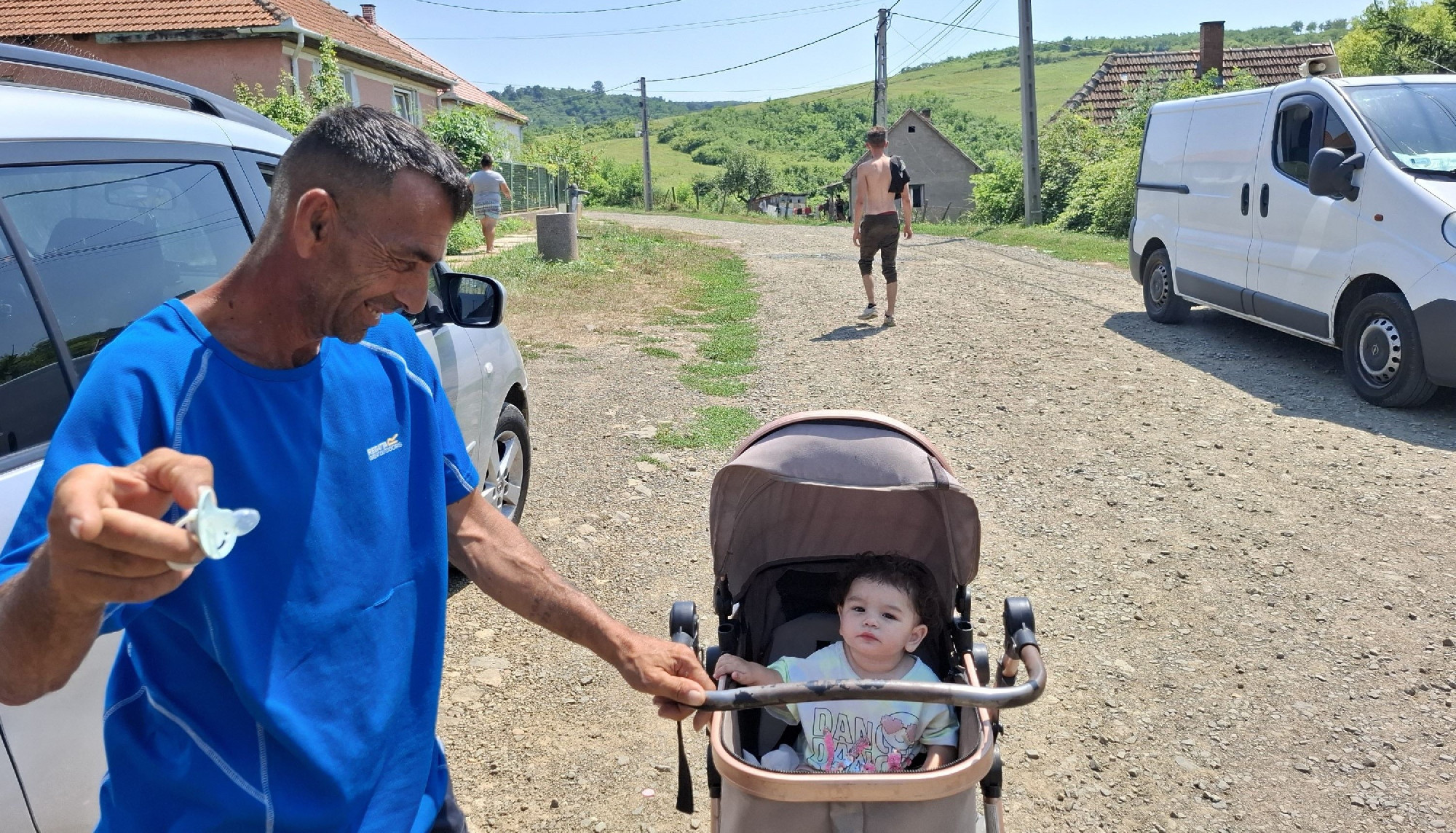 A gyerekek sírnak, a felnőttek ordítanak: drogproblémák a festői Rimócon